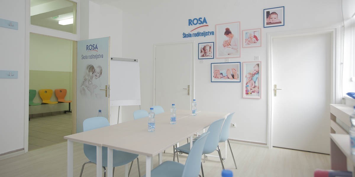 Ukupno 10 Rosa škola roditeljstva u Srbiji